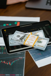 How Much Would Ten Thousand Dollars Invested in Savings Earn You Per Year?