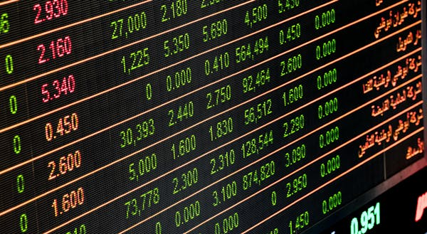 Understanding Interest Rates for Late Credit Card Bills